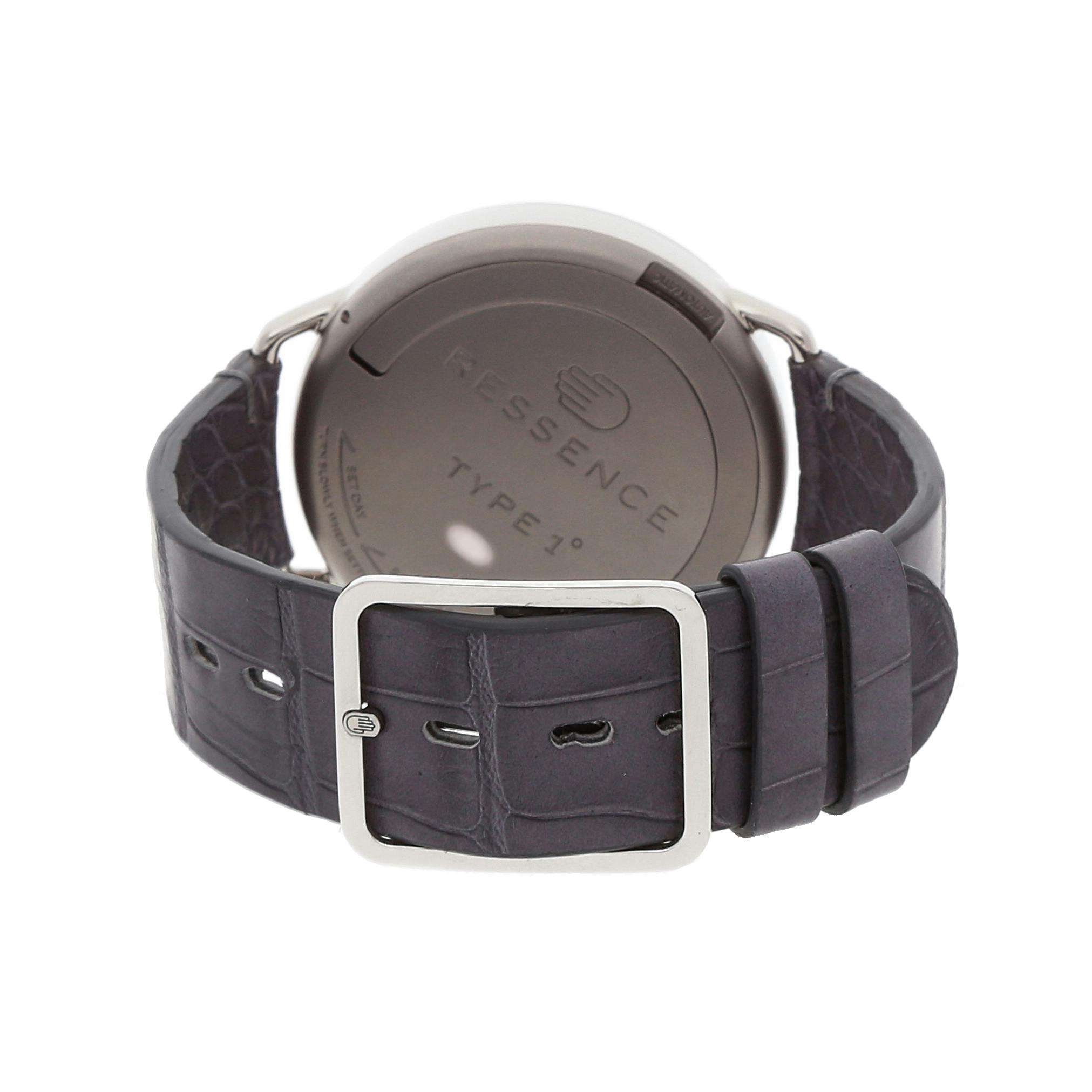 Ressence Type 1.30 TYPE 1.30RS WatchBox